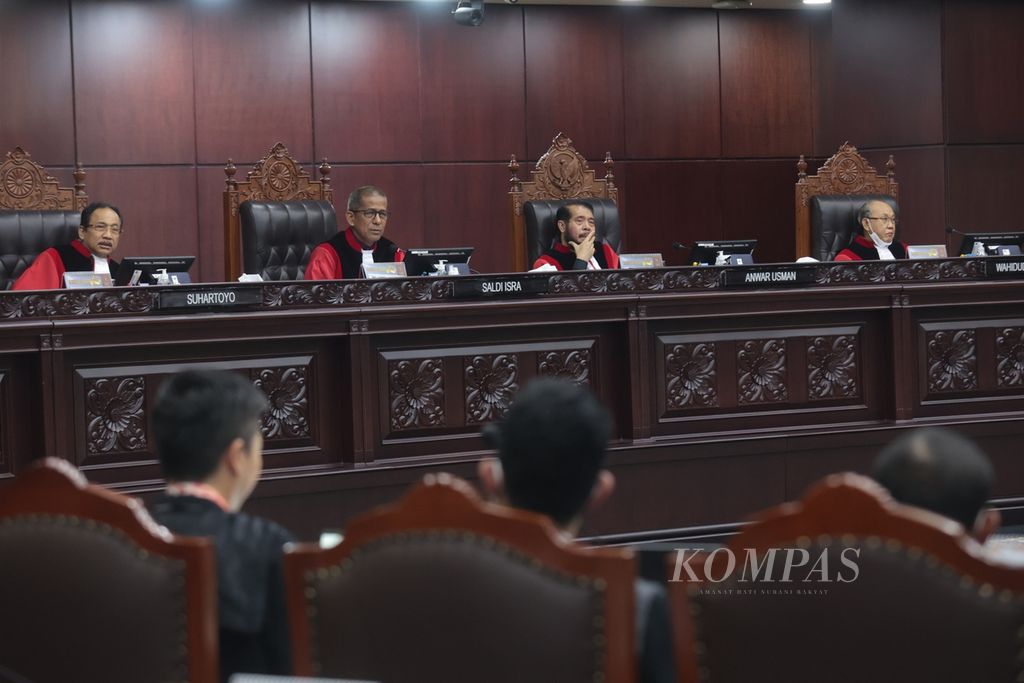 Suasana sidang uji materi Undang-Undang (UU) Nomor 7 Tahun 2017 tentang Pemilihan Umum di Mahkamah Konstitusi, Jakarta, Selasa (1/8/2023). 