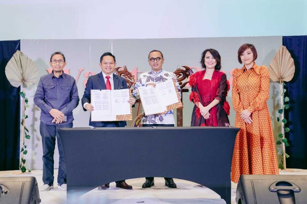 Smesco Indonesia menggandeng PT Jaya Hotel Lestari atau jejaring Episode Hotel melalui penandatanganan nota kesepahaman di Tangerang, Banten, Sabtu (13/8/2022). 