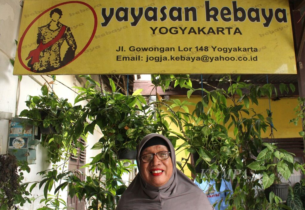 Pendiri dan Direktur Yayasan Kebaya (Keluarga Besar Waria Yogyakarta) saat ditemui di Rumah Singgah Kebaya, DI Yogyakarta, Kamis (21/7/2022).