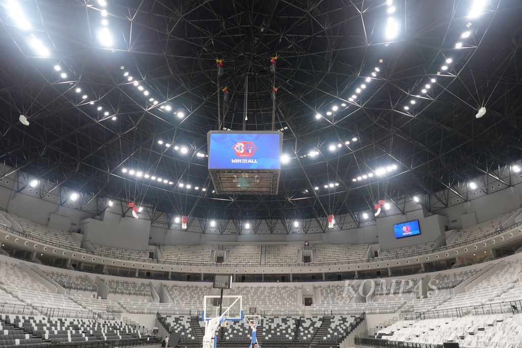 Suasana di dalam Indonesia Arena, Kompleks Olahraga Gelora Bung Karno, Senayan, Jakarta, Selasa (11/7/2023). 
