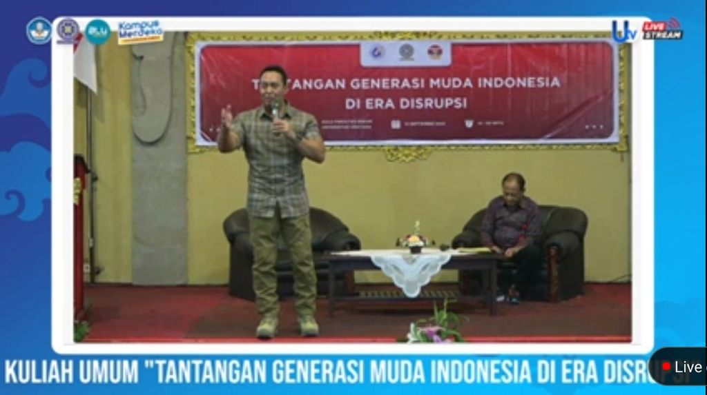 Tangkapan layar dari tayangan di kanal Universitas Udayana, yang menampilkan acara kuliah umum dari mantan Panglima TNI Jenderal (Purn) Andika Perkasa di Fakultas Hukum Universitas Udayana, Kota Denpasar, Bali, Selasa (12/9/2023). 