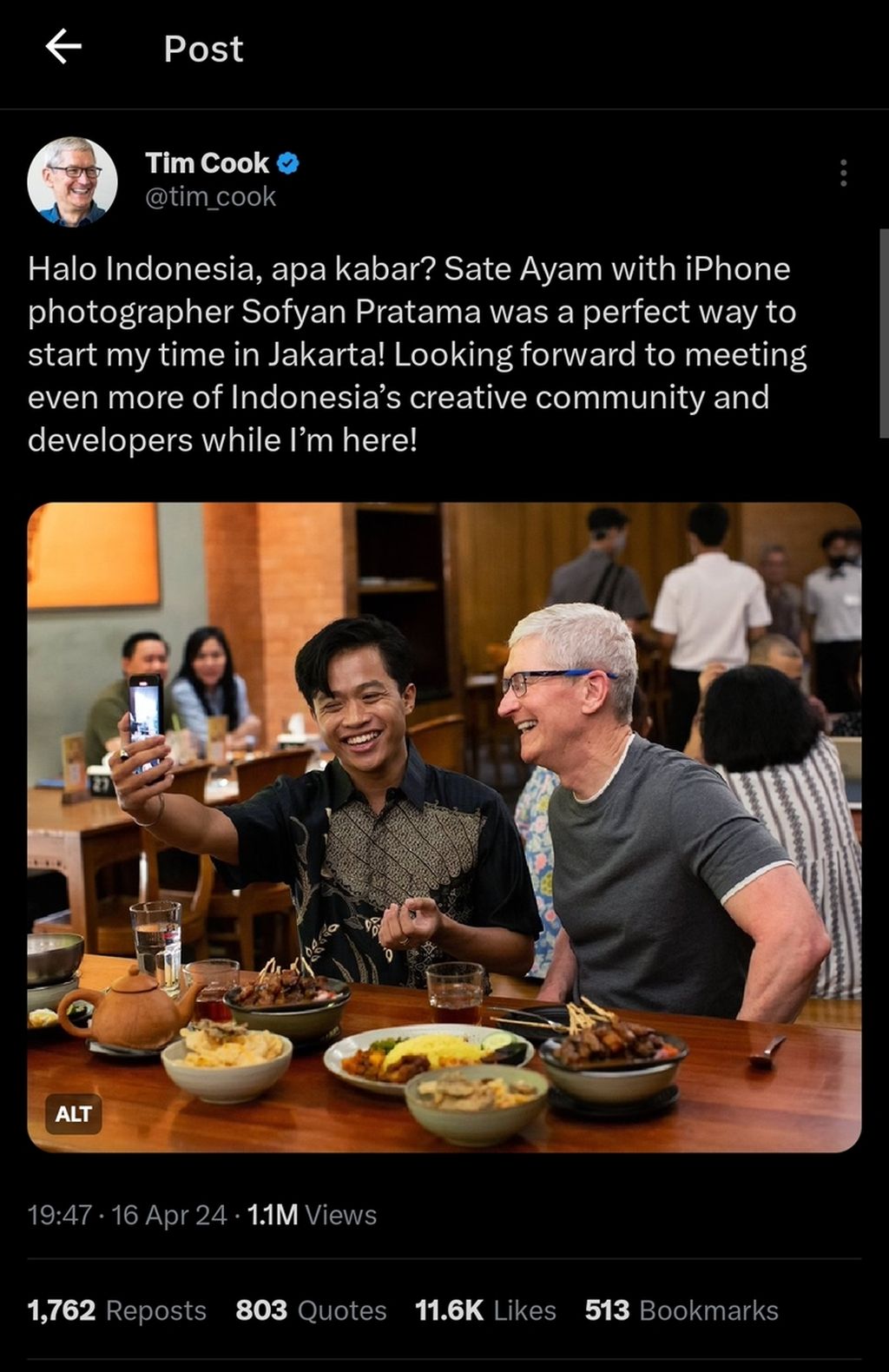 Apple CEO Tim Cook is in Indonesia and is scheduled to meet President Joko Widodo, Wednesday (17/4/2024), at the Merdeka Palace, Jakarta.