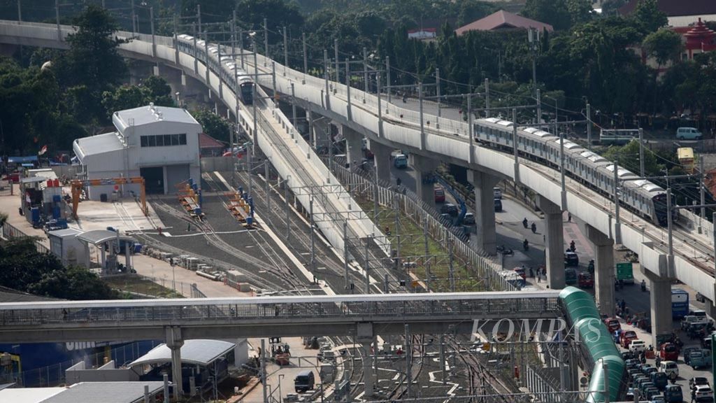 The Integrated Moda Raya train carriage or MRT at the Lebak Bulus MRT Depot, Jakarta, Tuesday (29/1/2019).