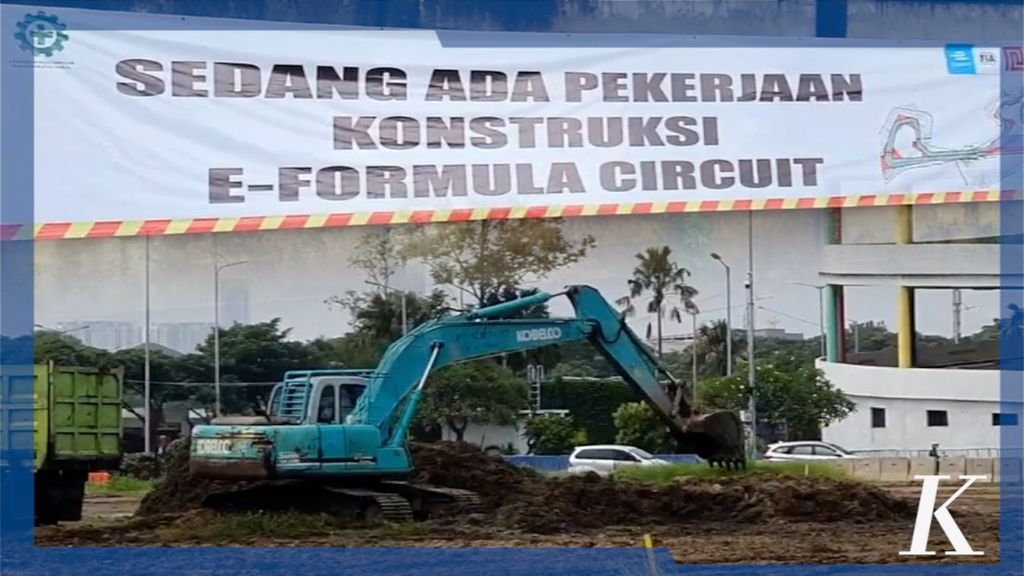 PT Jakarta Propertindo (JakPro) saat membangun Sirkuit Formula E di Ancol, Jakarta Utara. Pembangunan dimulai setelah JakPro mengumumkan PT Jaya Konstruksi Manggala Pratama sebagai pemenang tender.