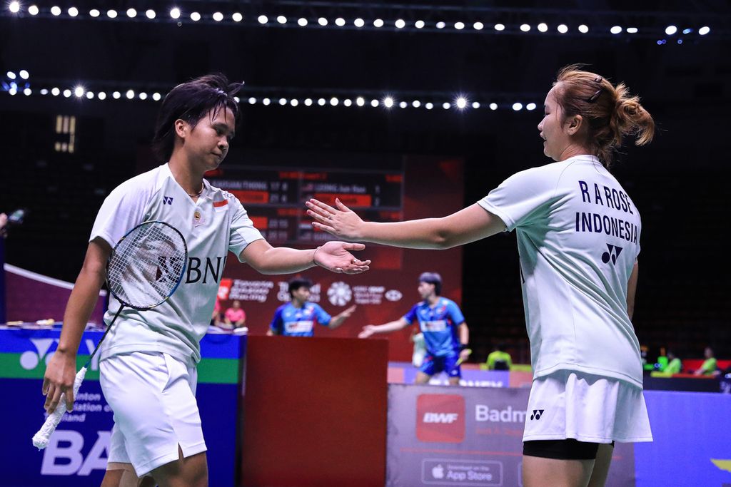Meilysa Trias Puspitasari/Rachel Allessya Rose advanced to the main round of the Thailand Open after defeating the second-seeded American qualifiers, Srivedya Gurazada/Ishika Jaiswal, 21-7, 21-13, in Bangkok, Thailand on Tuesday (30/5/2023).