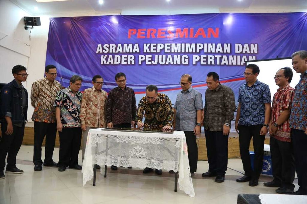 Peresmian Asrama Kepemimpinan di Institut Pertanian Bogor untuk menguatkan potensi kepemimpinan mahasiswa IPB University.