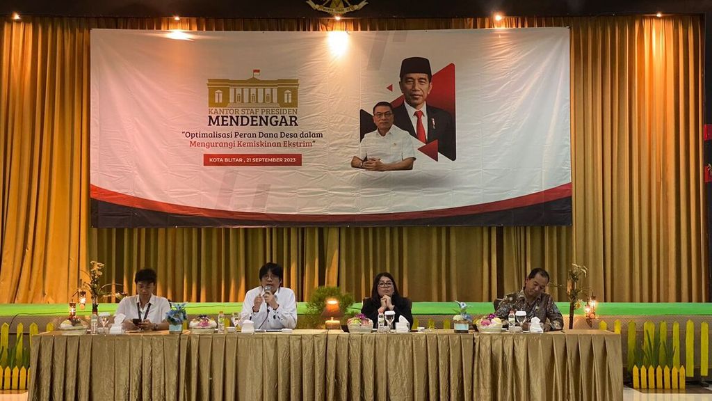 Kegiatan Kantor Staf Presiden Mendengar di Kota Blitar, Provinsi Jawa Timur, Kamis (21/9/2023).