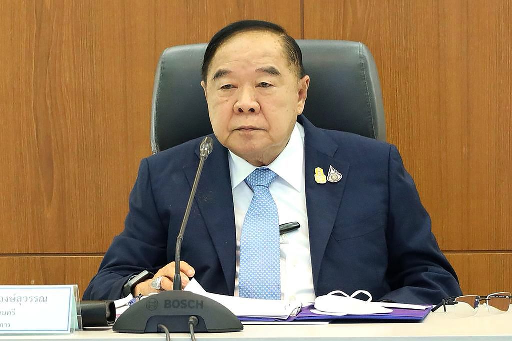 Wakil Perdana Menteri Thailand Prawit Wongsuwan menghadiri pertemuan di Bangkok, Thailand, 25 Agustus 2022. 