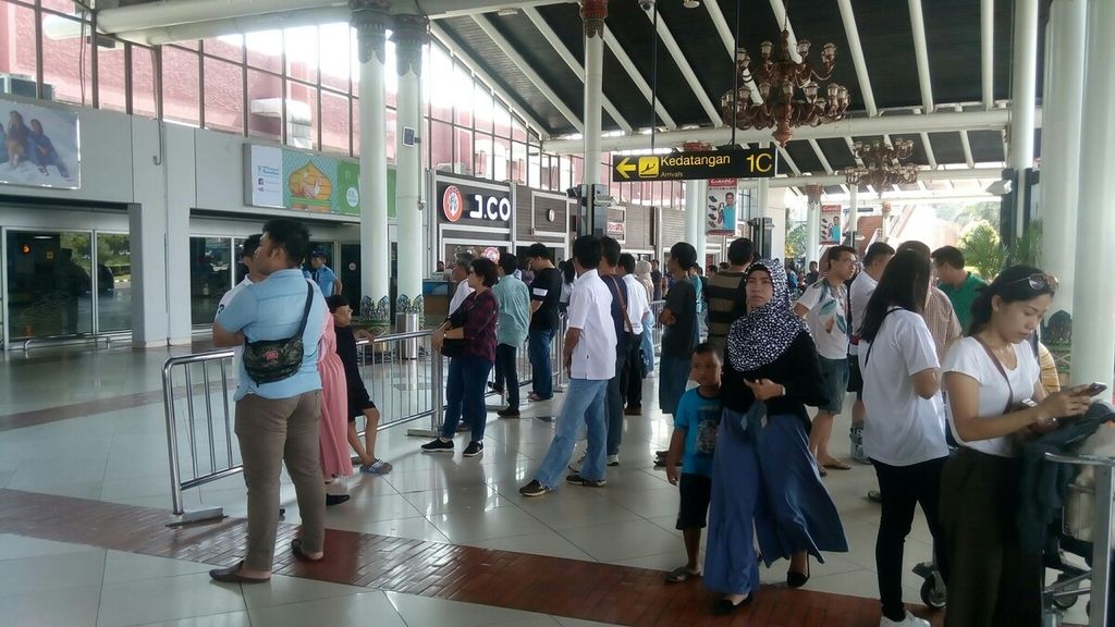 Suasana di kedatangan penumpang di Terminal 1c Bandara Soekarno-Hatta, Tangerang, Banten, beberapa waktu lalu. 