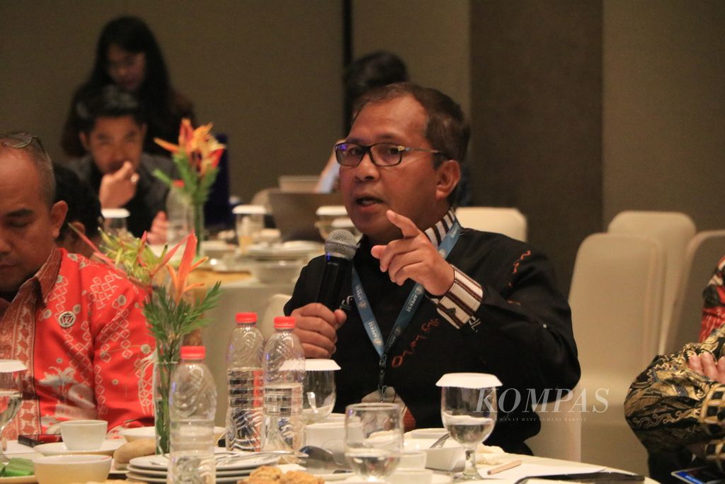 Wali Kota Makassar Mohammad Ramdhan Pomanto saat menghadiri diskusi bertajuk ”Kepemimpinan Kota Menyongsong 2045”  di Kota Palembang, Sumatera Selatan, Rabu (7/6/2023). 