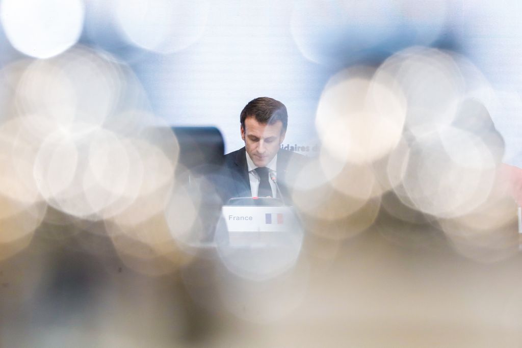 Presiden Perancis Emmanuel Macron menjadi tuan rumah pelaksanaan konferensi donor internasional bagi Ukraina, Selasa (13/12/2022). Tidak hanya menggalang dukungan bagi Ukraina, Macron juga terus mengupayakan jalan damai bagi Ukraina dan Rusia yang tengah berperang. 