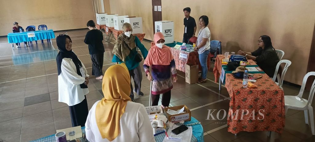 Tiga tempat pemungutan suara (TPS) di Kota Malang, Jawa Timur, menggelar pemungutan suara ulang (PSU) pada Sabtu (24/2/2024). 