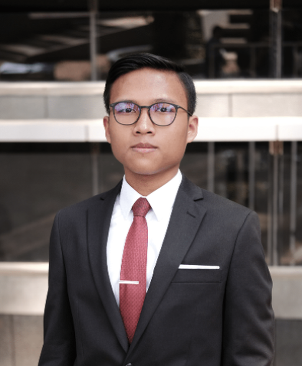 Almer Theda Alana, mahasiswa Fakultas Hukum Universitas Indonesia yang berlomba dalam The 19th Oxford Intellectual Property Moot Court Competition di Kampus Universitas Oxford tahun 2022.