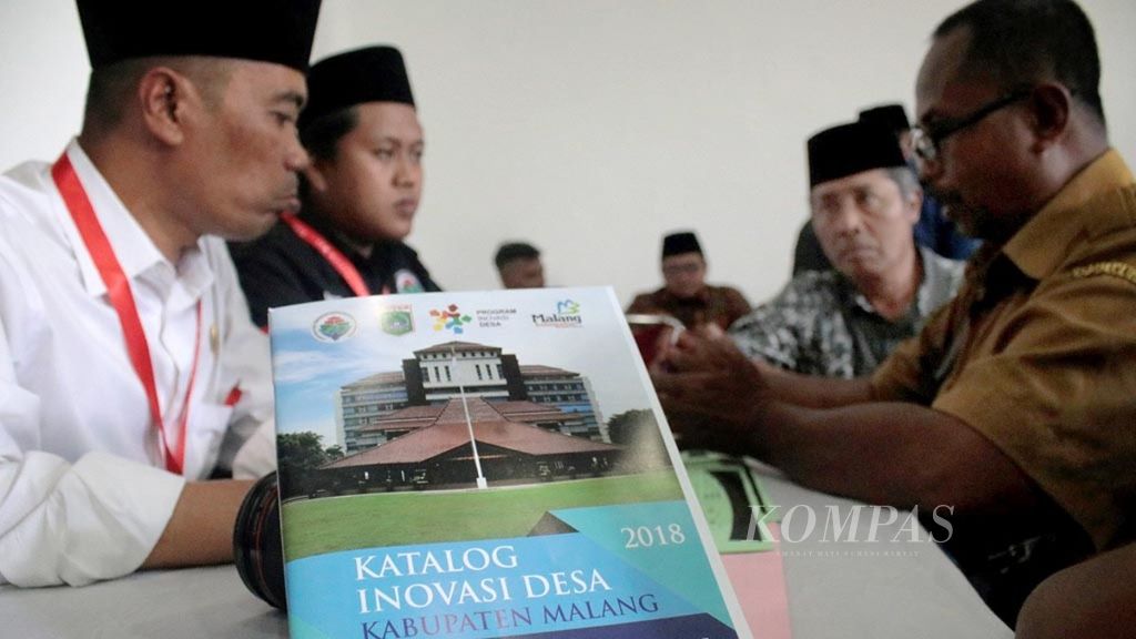 Suasana Bursa Inovasi Desa Kabupaten Malang 2018, Senin (15/10/2018). Dalam kegiatan itu, ada 62 inovasi desa dipamerkan dan diharapkan bisa direplikasi oleh 378 desa di Kabupaten Malang, Jawa Timur.