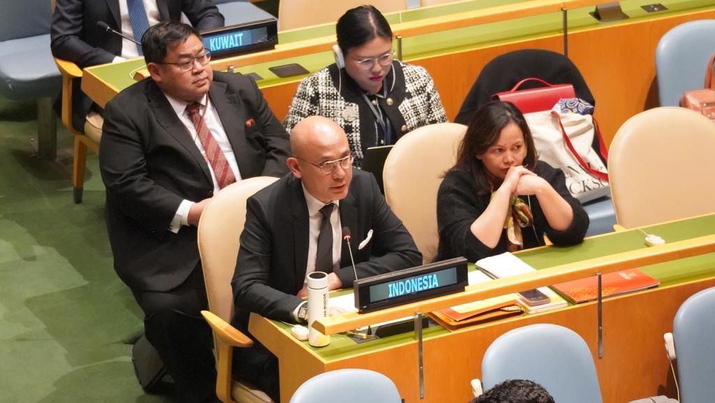 Wakil Tetap Republik Indonesia untuk Perserikatan Bangsa-Bangsa, Duta Besar Arrmanatha Nasir menyampaikan posisi Indonesia dalam Sidang Majelis Umum PBB, Kamis (23/2/2023), di Markas Besar PBB, New York City, Amerika Serikat.