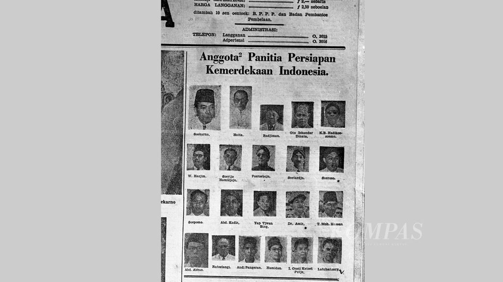 Foto Repro anggota-anggota Panitia Persiapan Kemerdekaan Indonesia seperti yang dimuat di harian Soeara Asia.