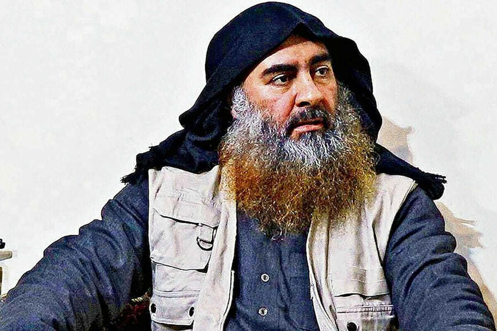 Pemimpin tertinggi NIIS, Abu Bakr al-Baghdadi, terlihat dalam gambar tak bertanggal yang dirilis oleh Departemen Pertahanan AS di Washington, AS, 30 Oktober 2019. 