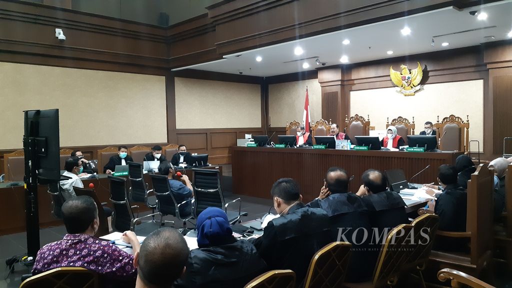 Sidang perkara suap petugas pajak di Pengadilan Tindak Pidana Korupsi, Jakarta, Selasa (8/3/2022).