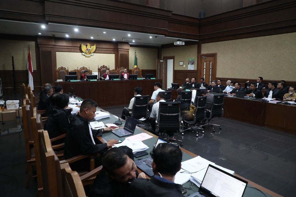 Suasana sidang lanjutan kasus dugaan korupsi pembangunan menara BTS 4G Bakti Kementerian Komunikasi dan Informatika (Kemenkominfo) di Pengadilan Tindak Pidana Korupsi, Jakarta, Kamis (3/8/2023). 