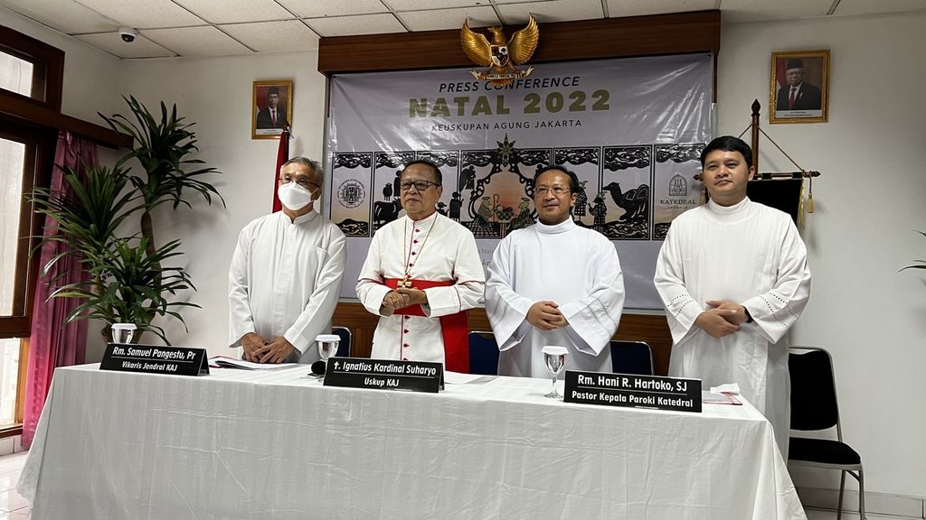 Konferensi pers Misa Natal 2022 di Gereja Katedral, Jakarta Pusat, Minggu (25/12/2022).