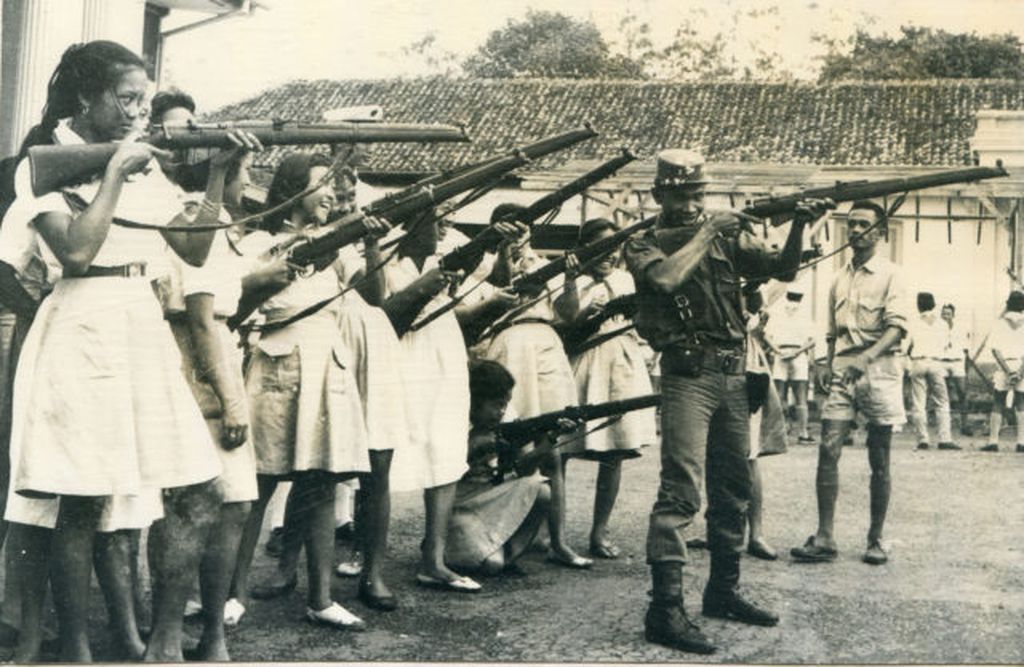 Latihan Kemiliteran Pramuka tanggal 25 Januari 1962.