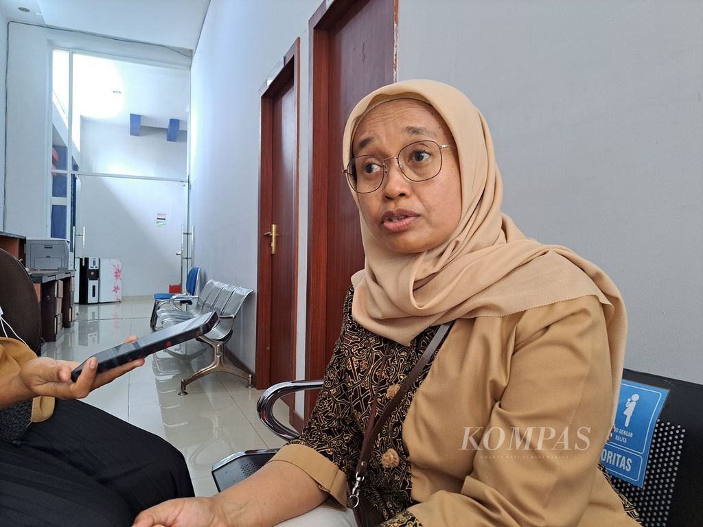 Kepala Ombudsman Perwakilan Sumatera Barat Yefri Heriani ketika dijumpai di kantornya di Kota Padang, Sumatera Barat, Rabu (1/2/2023).