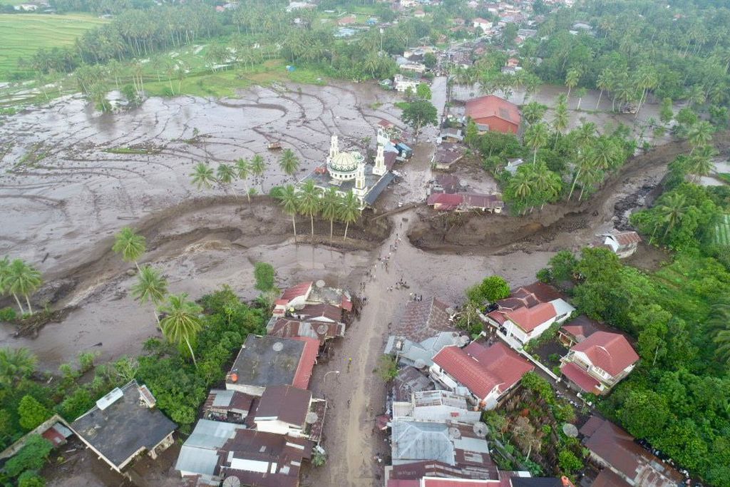 Banjir Bandang Sumatera Barat dari Sungai yang Berhulu di Marapi ...