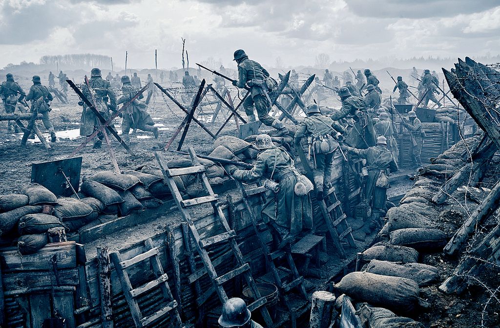 Salah satu adegan dalam film <i>All Quiet on the Western Front</i>.