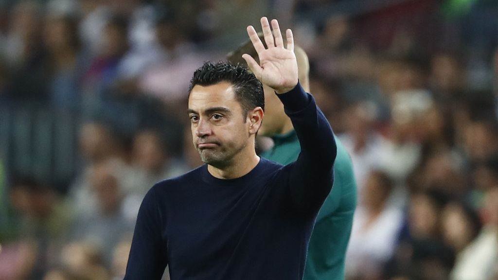 Pelatih Barcelona Xavi Hernandez saat difoto 26 Oktober 2022 lalu. 