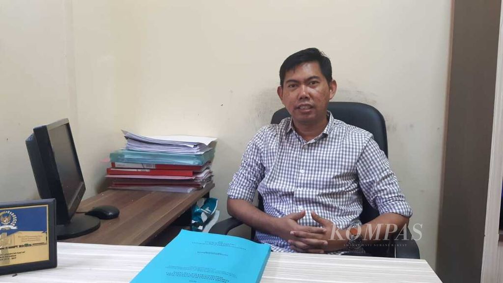 Guru Besar Ilmu Perundang-undangan yang juga Dekan Fakultas Hukum Universitas Jember Bayu Dwi Anggono