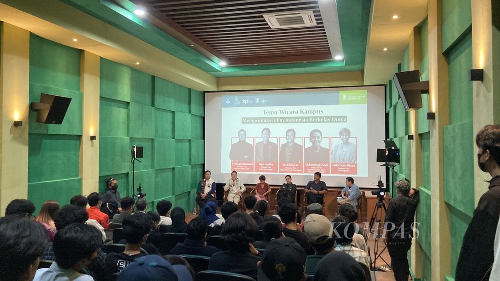 Diskusi Memproduksi Film Indonesia Berkelas Dunia digelar di Jakarta, Kamis (3/11/2022).