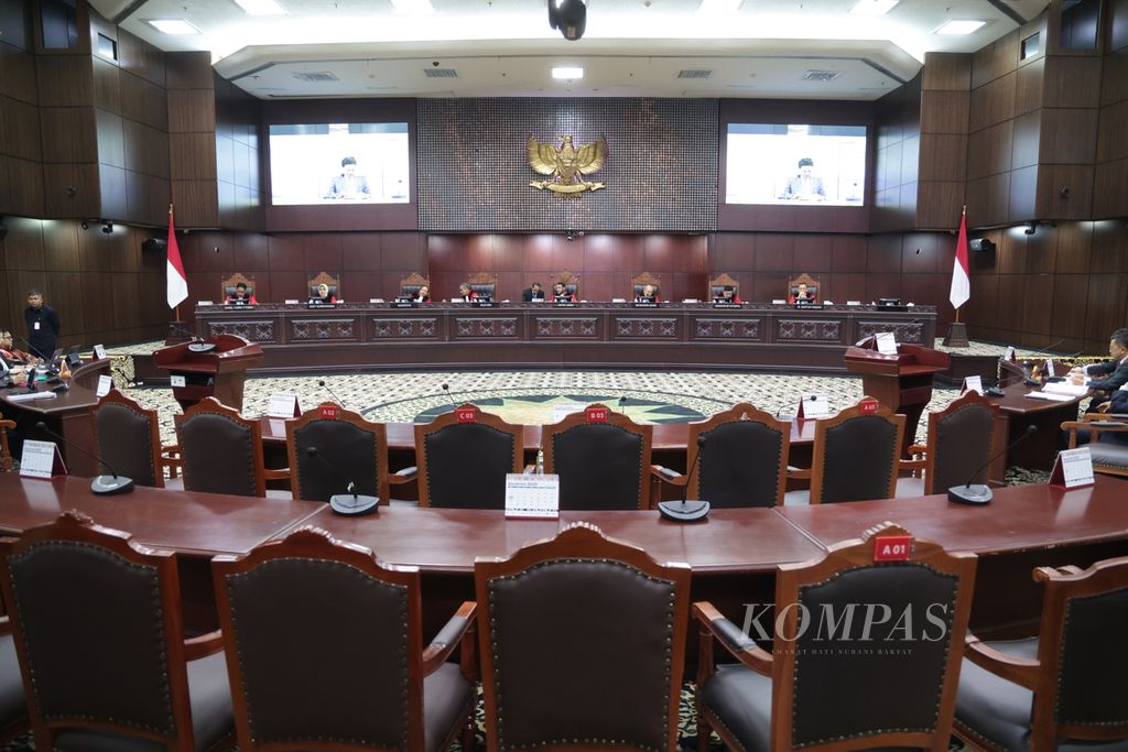 Suasana sidang uji materi Undang-Undang Pemilihan Umum di Mahkamah Konstitusi, Jakarta, Selasa (1/8/2023).