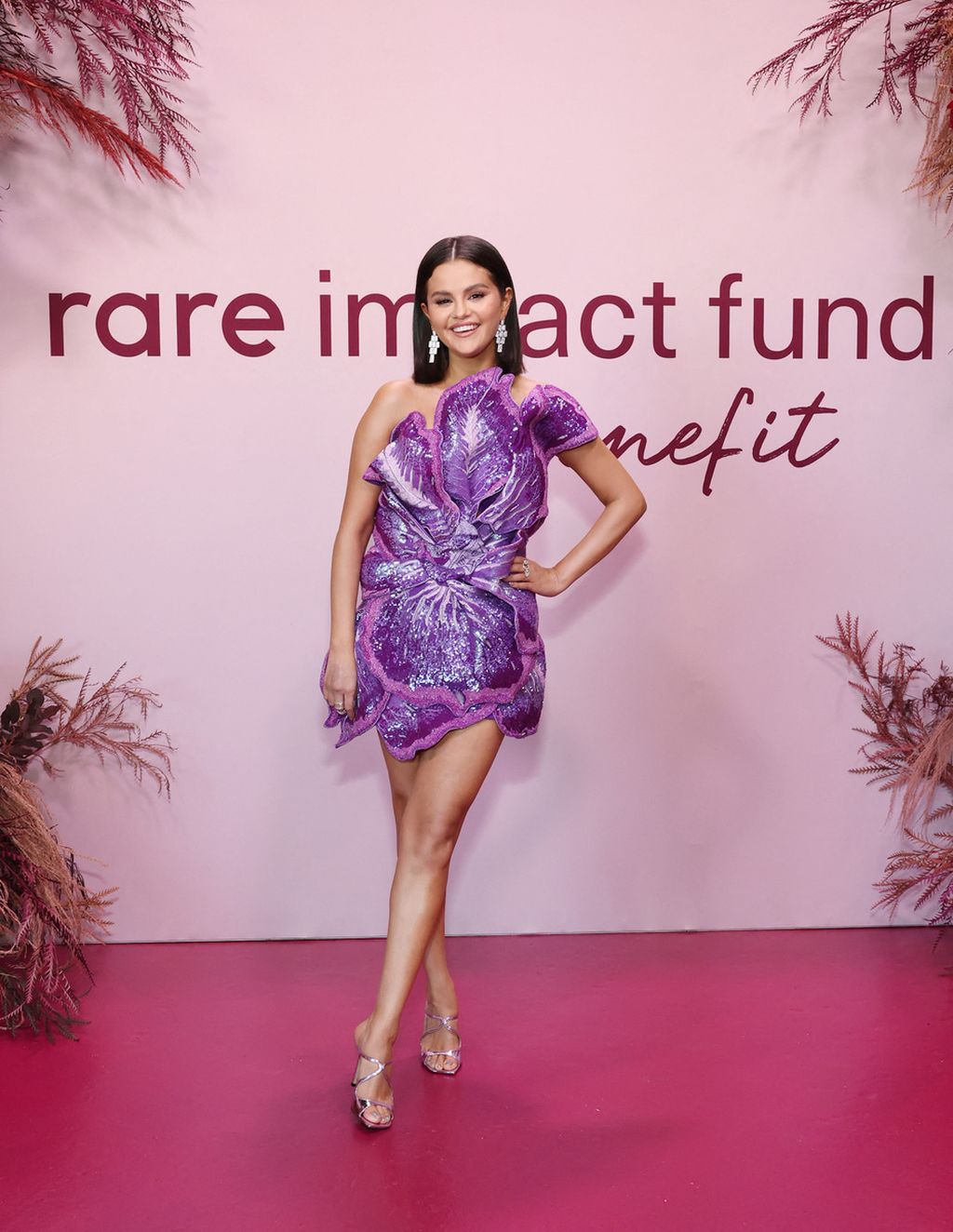 Selena Gomez menjadi tuan rumah acara tahunan Rare Impact Fund to support youth mental health, Rabu (April 10, 2023), Los Angeles, California, America Serikat.