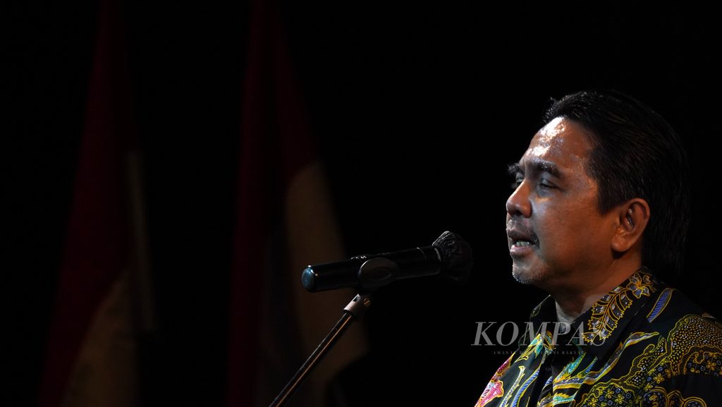 Deklarator Pergerakan Indonesia Indonesia untuk Semua (PIS), Ade Armando, ketika membuka acara Syafii Maarif Memorial Lecture 2022 di Salihara Art Center, Pasar Minggu, Jakarta, Selasa (2/7/2022). 