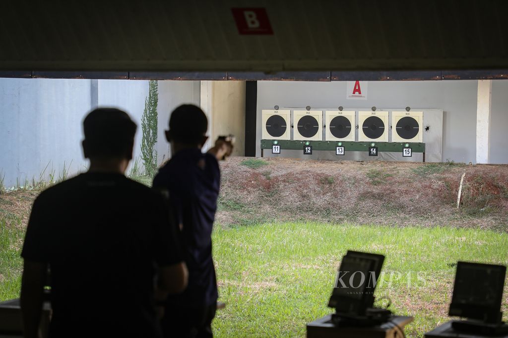 Sasaran yang digunakan petembak putra Indonesia pada nomor 25 meter <i>rapid fire</i> pistol saat berlatih jelang Asian Games Hangzhou 2022 di Lapangan Tembak Senayan, Jakarta, Senin (11/9/2023). 