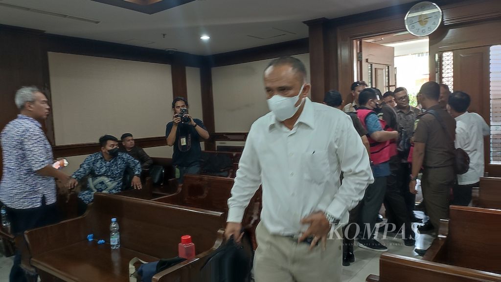 Terdakwa kasus korupsi menara BTS, Irwan Hermawan, dalam sidang di Pengadilan Tipikor Jakarta, Selasa (4/7/2023).