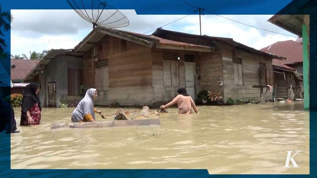The floods in North Aceh and East Aceh regencies, Aceh, over the last week, October 2022, have damaged public infrastructure, agricultural land and residents' property. The value of losses is estimated at tens of billions of rupiah.