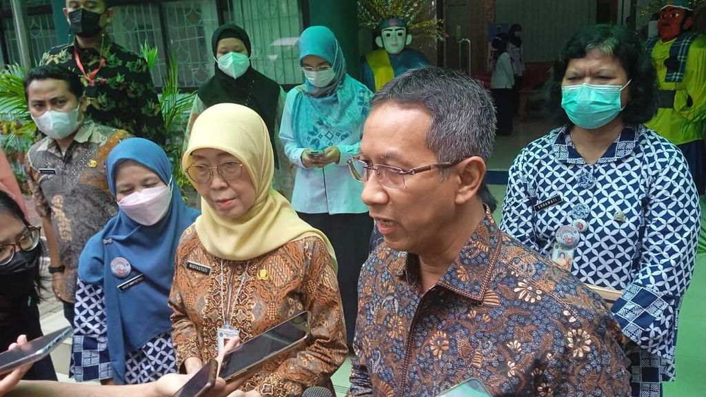 Pejabat Gubernur DKI Jakarta Heru Budi Hartono meninjau sarana dan prasarana Labkesda DKI Jakarta pada Kamis(20/10/2022) agar siap dijadikan rujukan pusat pemeriksaan toksikologi.