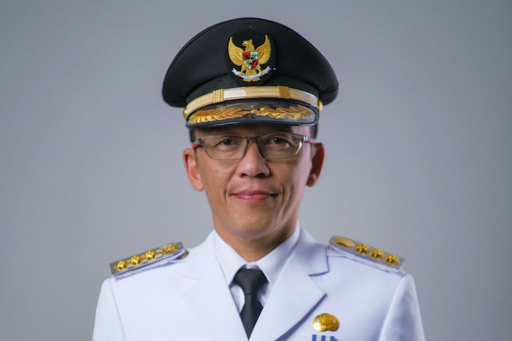 Acting Mayor of Tanjung Pinang Hasan