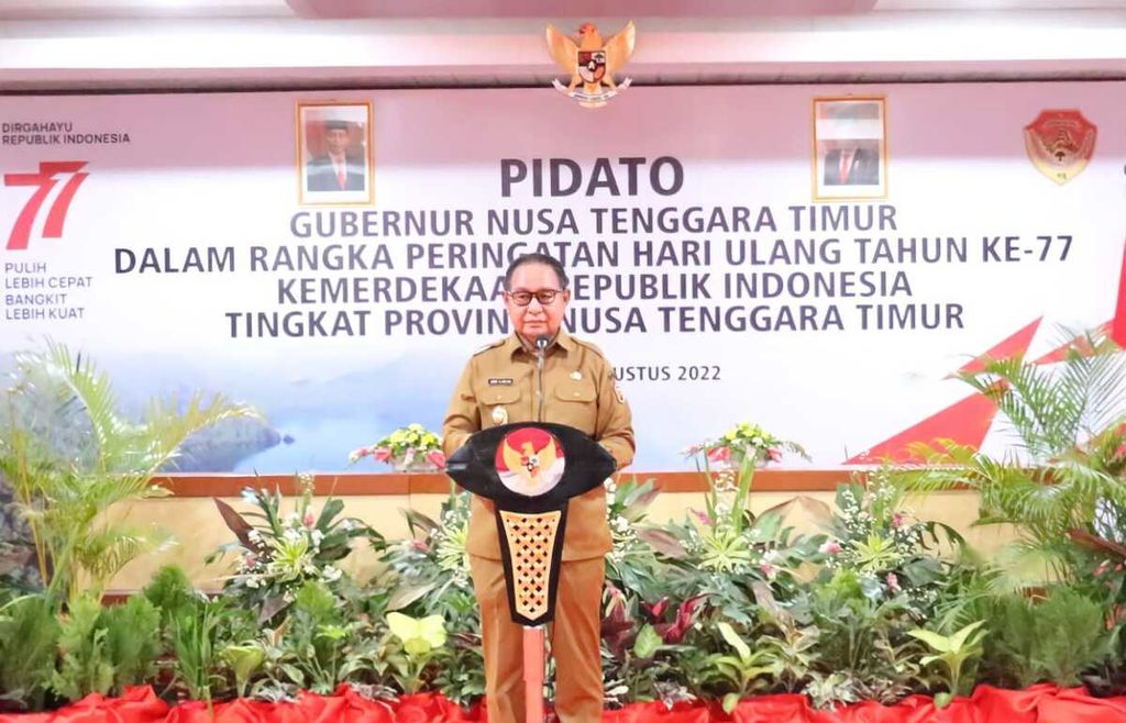 Wakil Gubernur NTT Josef Nae Soi menyampaikan pidato dalam rangka HUT Ke-77 RI di Kantor Gubernur NTT, Kota Kupang, Senin (15/8/2022). 