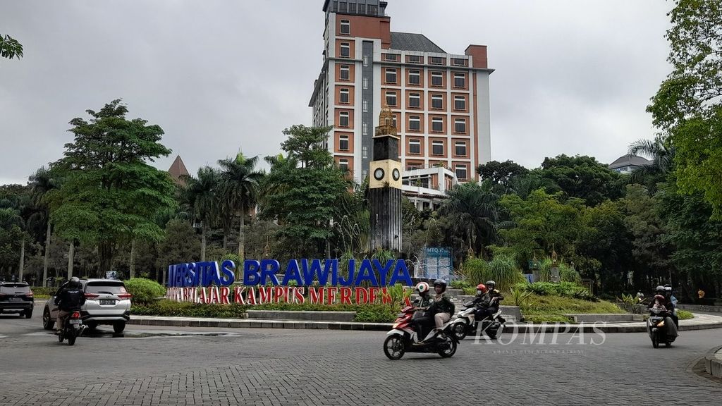 Suasana kampus Universitas Brawijaya di Kota Malang, Jawa Timur, Senin (27/6/2022).