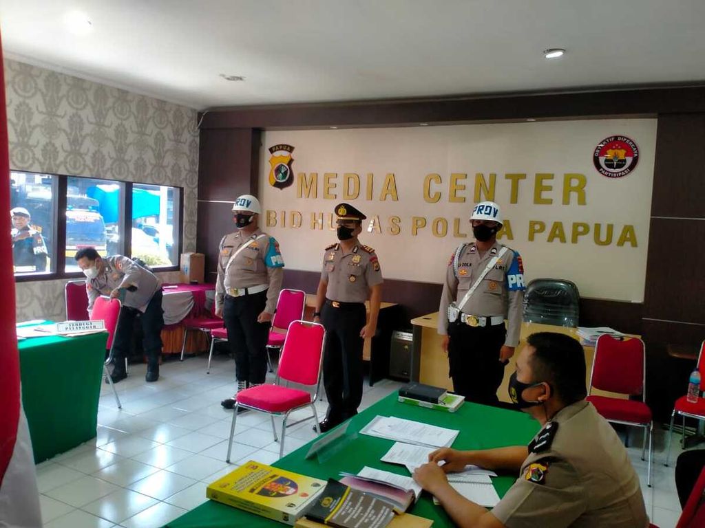 Ilustrasi. Sidang Komisi Kode Etik Profesi Polri yang menghadirkan Ajun Komisaris Polisi Rustam di Markas Polda Papua, Jayapura, Papua, Selasa (2/8/2022).