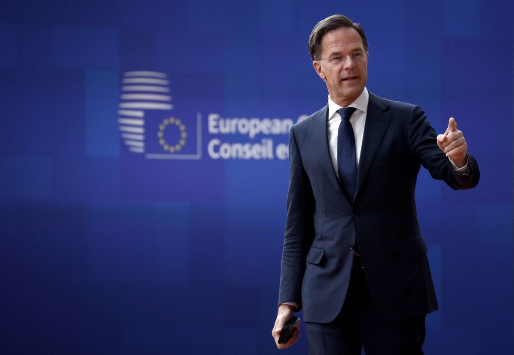 Perdana Menteri Belanda Mark Rutte tiba di kantor pusat Uni Eropa di Brussels, Belgia, Kamis (23/3/2023). Rutte dan kepala pemerintahan atau kepala negara 27 anggota UE menghadiri sidang Dewan Eropa bersama sejumlah pejabat UE dan organisasi internasional lainnya. 