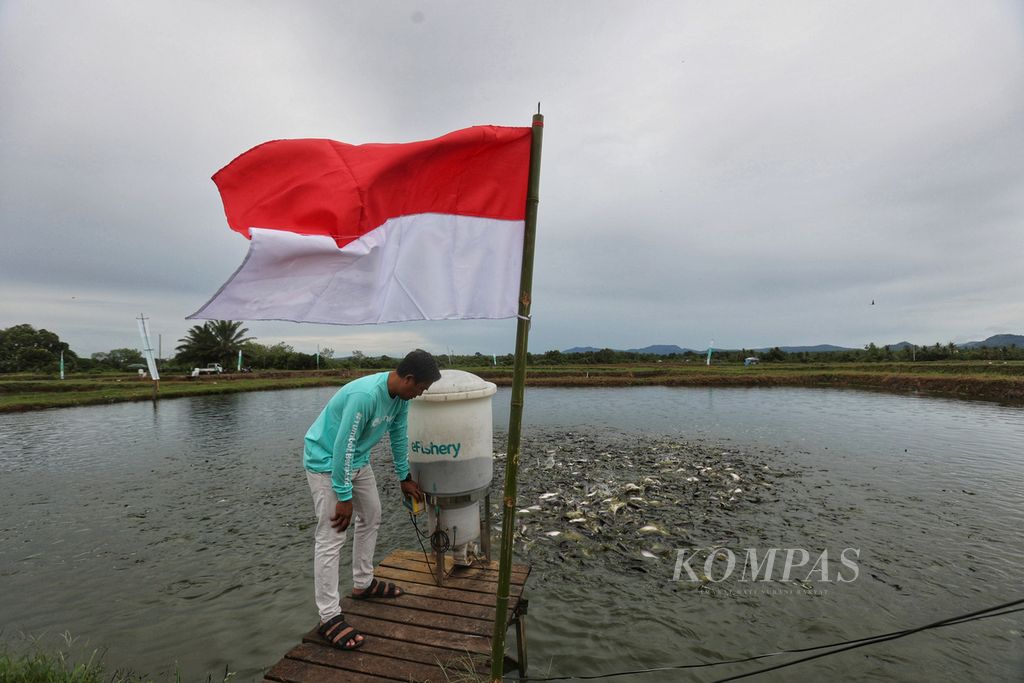 Ilustrasi Mesin Pemberi Pakan Otomatis eFeeder Produksi eFishery 