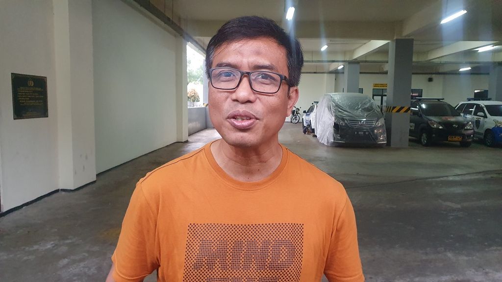 Wiwin Suhendri, ayah N, anak korban penculikan, saat ditemui di sela pembuatan laporan kepolisian di Kepolisian Resor Tangerang Selatan, Banten, Jumat (23/6/2023).