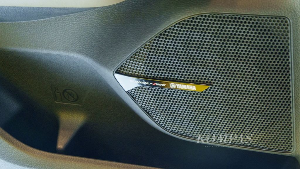 <i>Speaker</i> besutan Yamaha menjadi peranti standar dalam Mitsubishi Xforce tipe Ultimate.