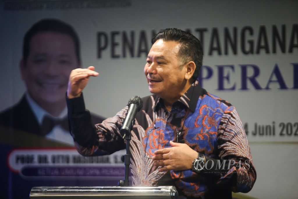 Ketua Pengurus Pusat Dewan Pimpinan Nasional Perhimpunan Advokat Indonesia (Peradi) Otto Hasibuan
