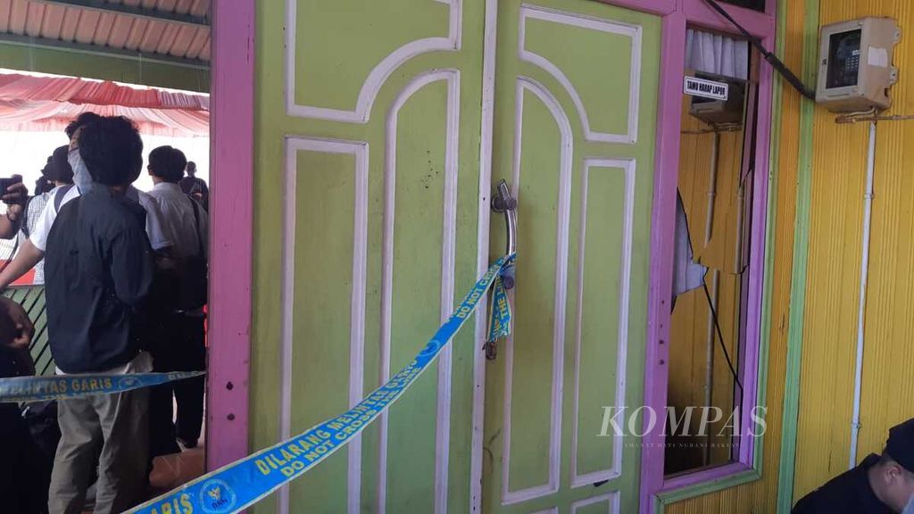 Tempat persembunyian Saleh dan dua istri sirinya di Kampung Puntun atau yang dikenal kampung narkoba di Kelurahan Pahandut, Kecamatan Pahandut, Kota Palangkaraya, kalimantan Tengah, Selasa (10/9/2024). Polisi menggeledah tempat itu untuk menangkap Saleh.