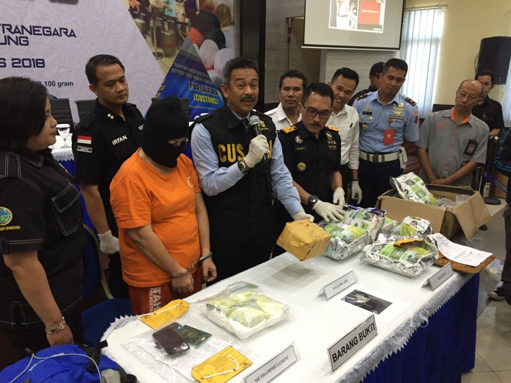Paket narkoba lewat pos ke Indonesia