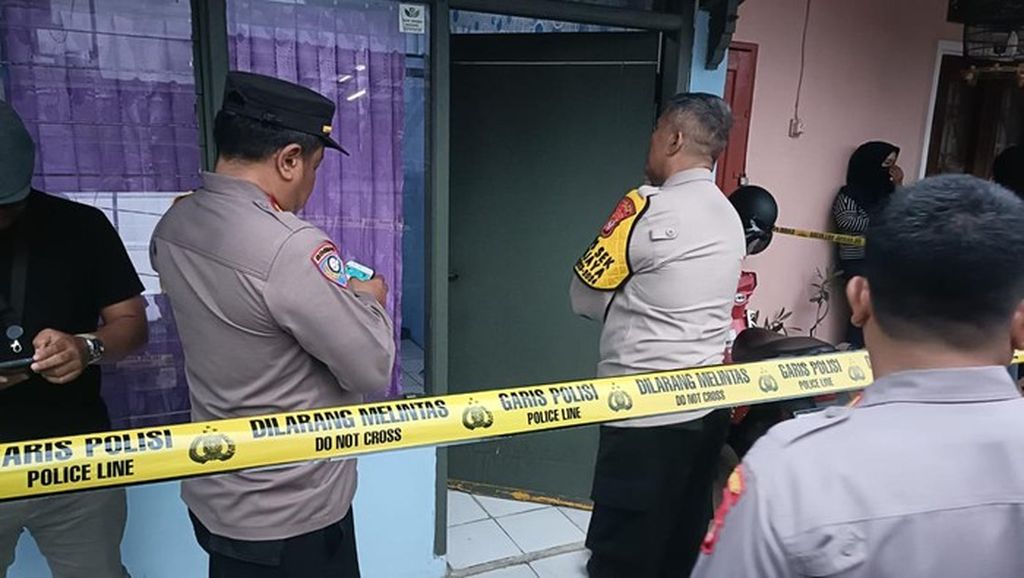 Seorang mahasiswi ditemukan tak bernyawa di sebuah kontrakan di Jalan Belacus RT 004 RW 005, Sukmajaya, Kota Depok, Jawa Barat, pada Kamis (18/1/2024) sekitar pukul 17.20.